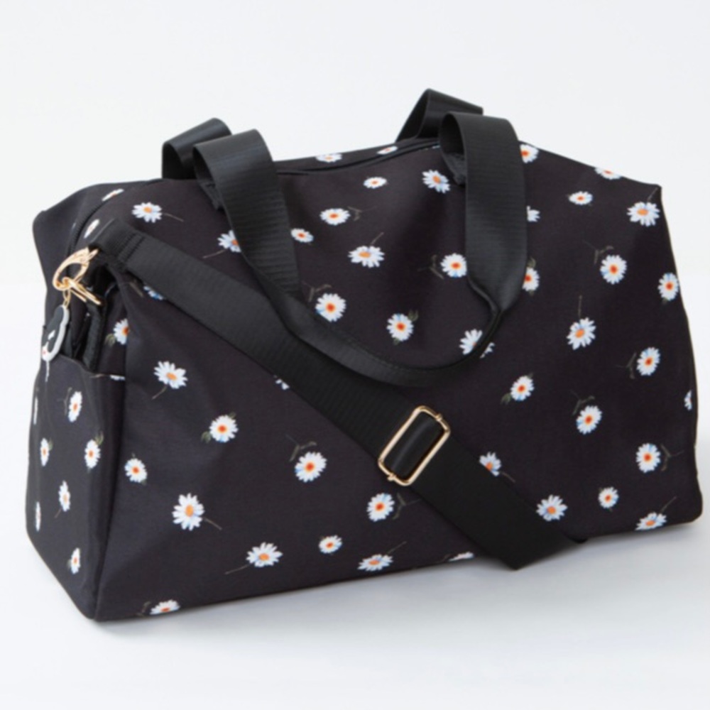 NWT Alice + Olivia Daisy Print Duffel Bag